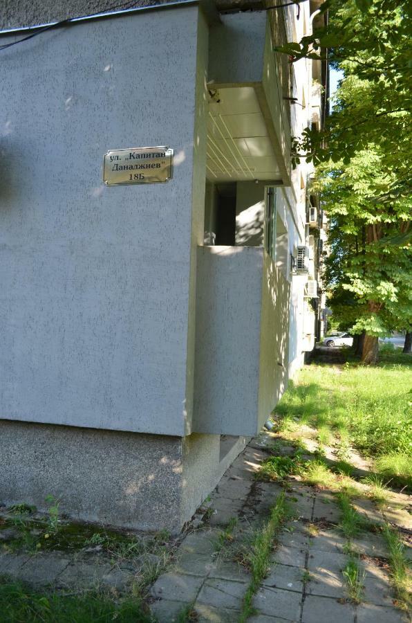 Luxury Apartment Near Varna, Located In Targovishte Exterior foto