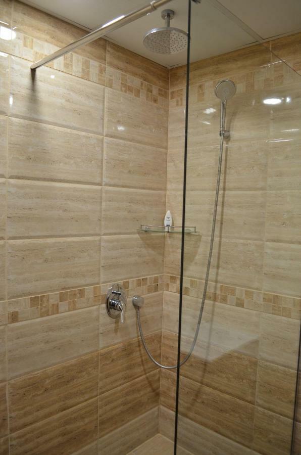 Luxury Apartment Near Varna, Located In Targovishte Exterior foto